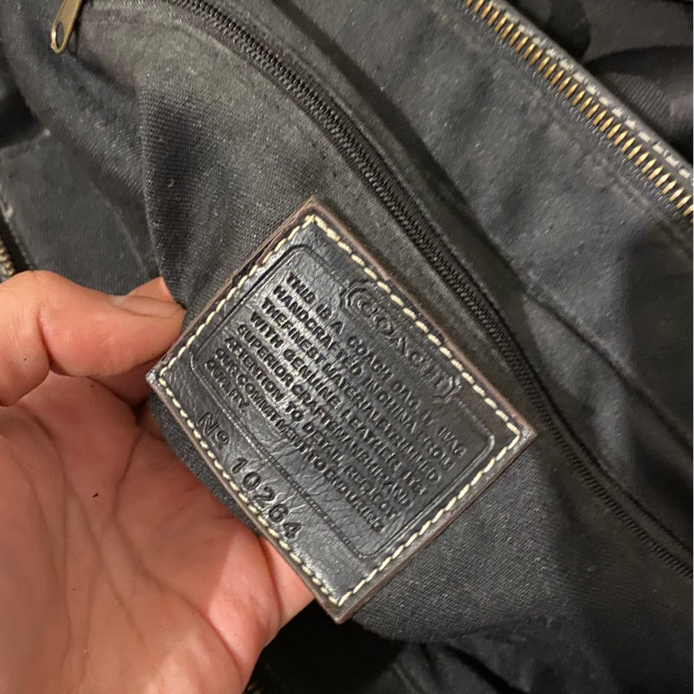 Coach Large Bag - Picture 3 of 8